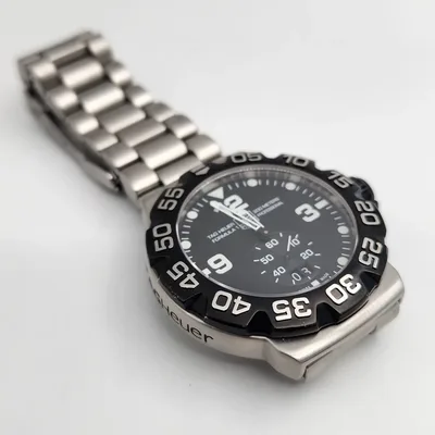TAG Heuer TAG Heuer F1, reference 1WAH1010